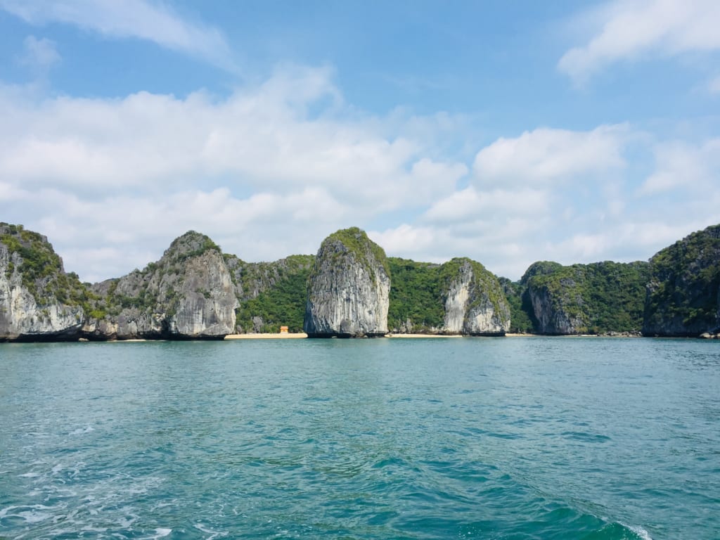 baie d'halong lan ha bay  séjour 14 jours nord vietnam unesco croisière jonque privée private junk cruise 