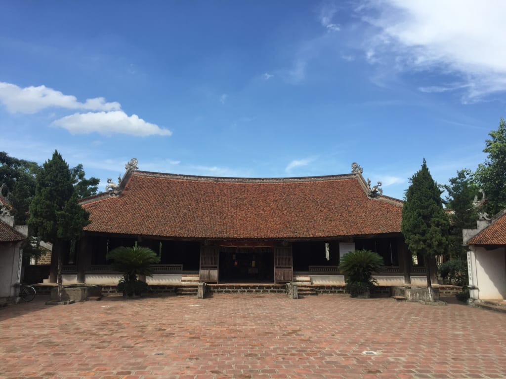 duong lam, ancient village nord vietnam