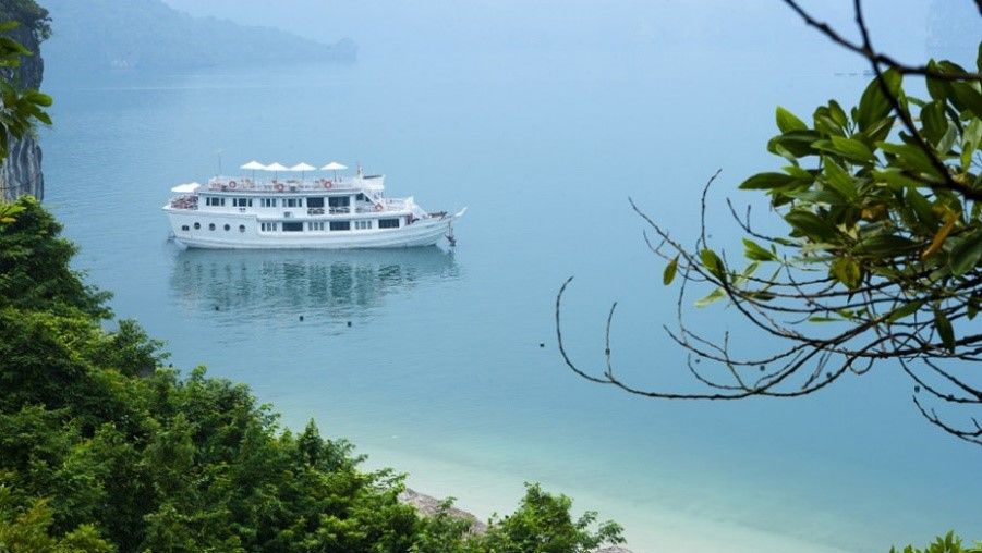 jonque traditionnelle - circuit croisière baie d'Halong - Halong Bay tour