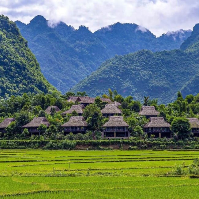 Lac Village